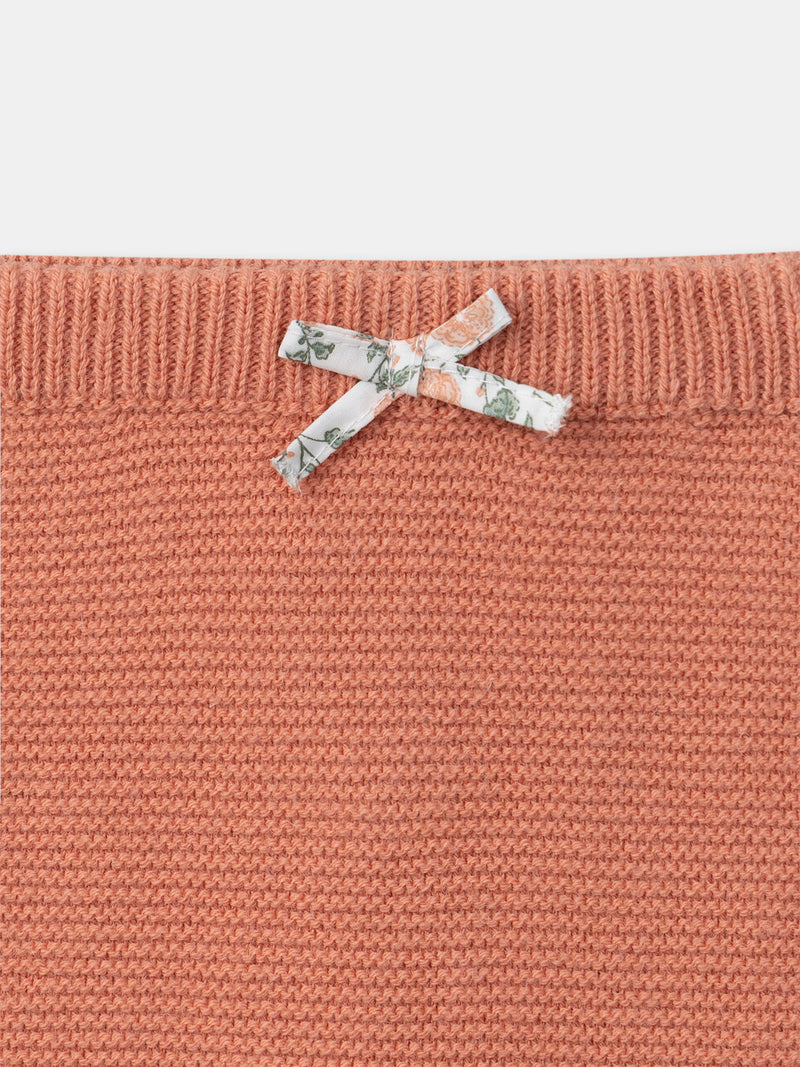 Conjunto de sweatshirt com estampado floral + leggings + meias para recém-nascida