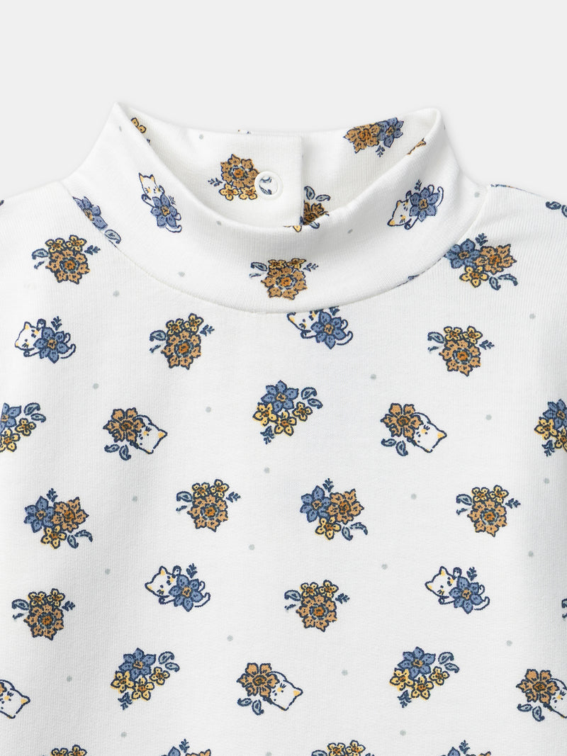 Body branco com estampado floral e colar para meninas