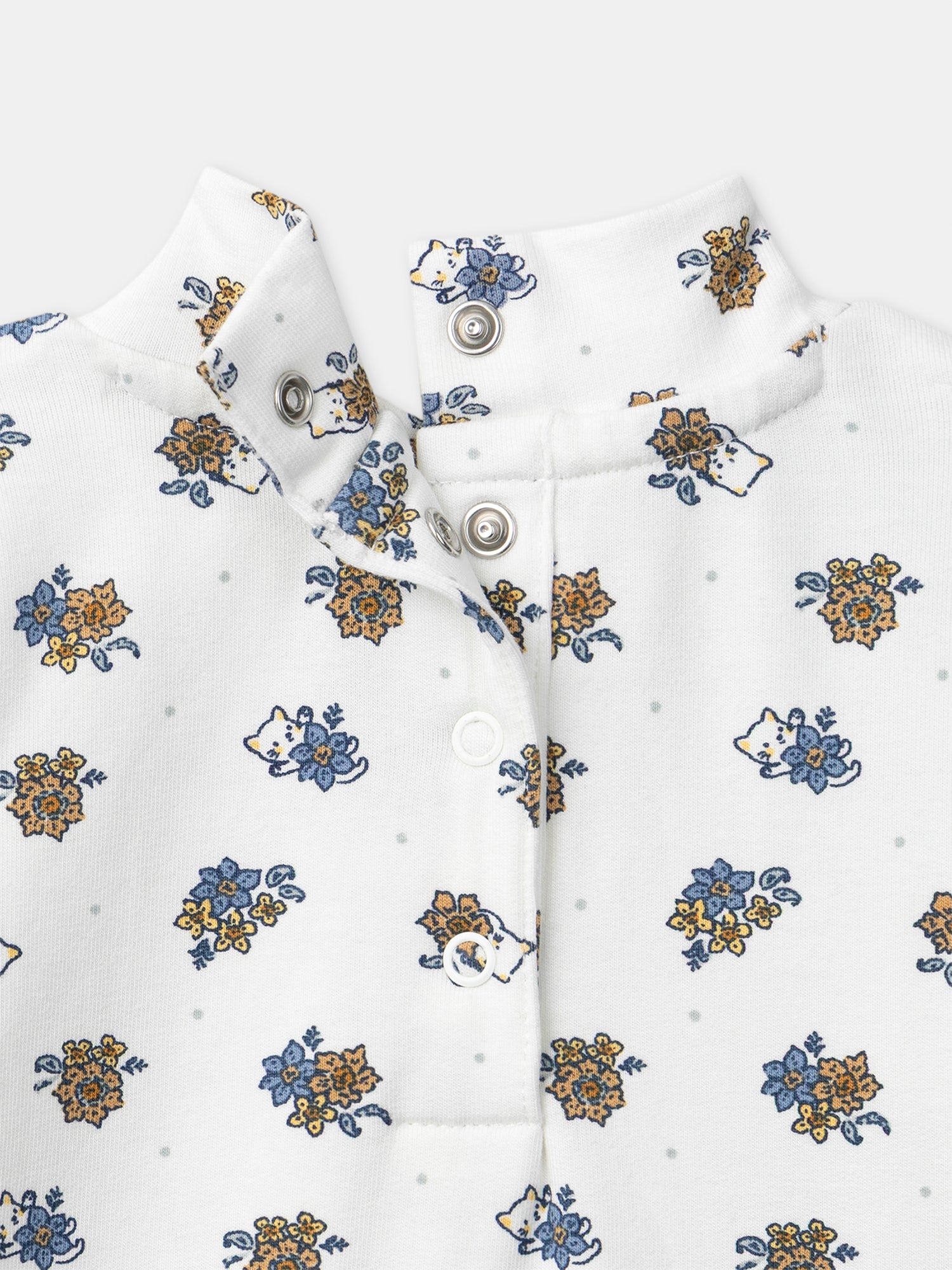 Body branco com estampado floral e colar para meninas