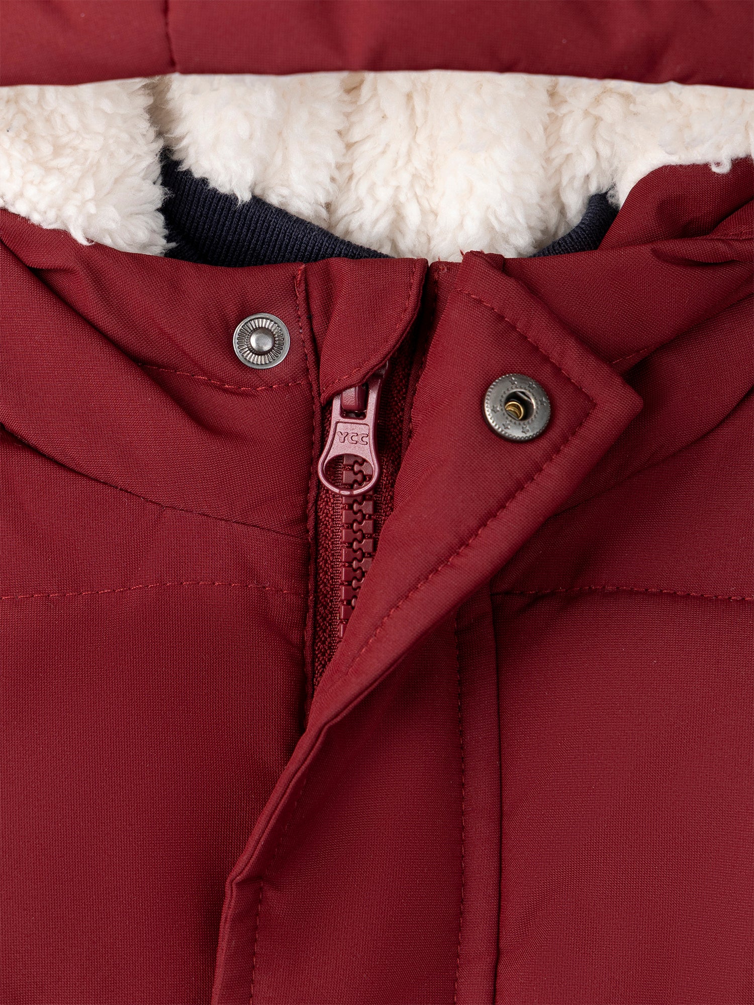 Jaqueta acolchoada bordô para meninos