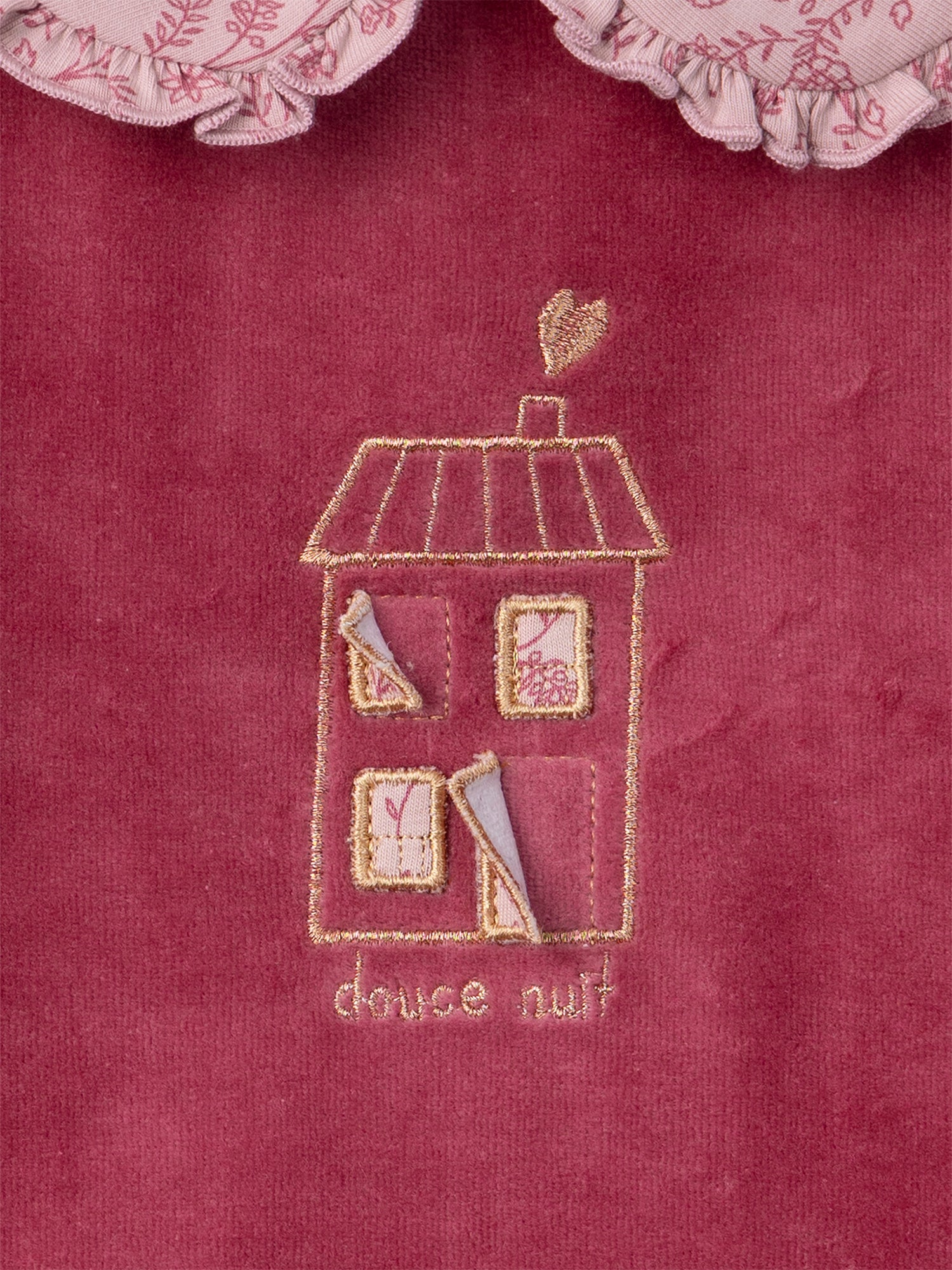 Pijama rosa escuro de veludo com estampado floral para meninas