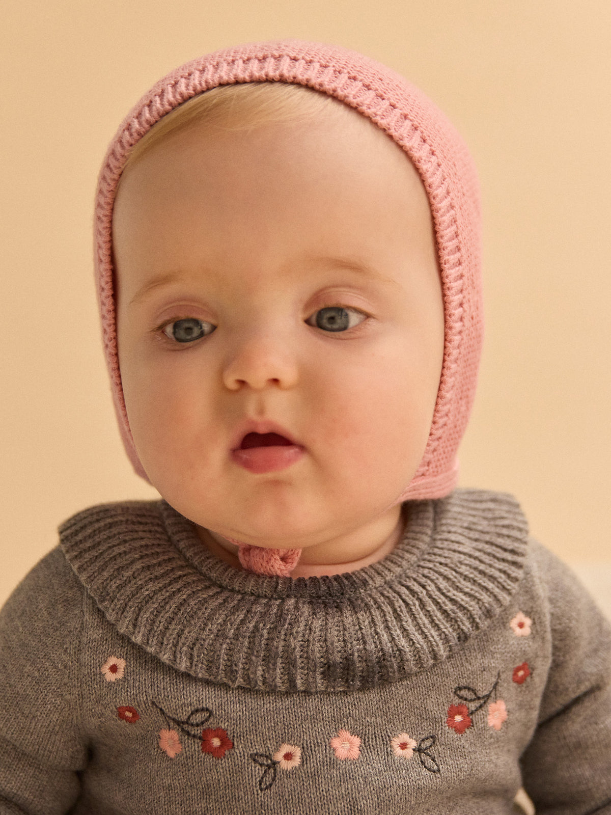 Gorro rosa para recém-nascida