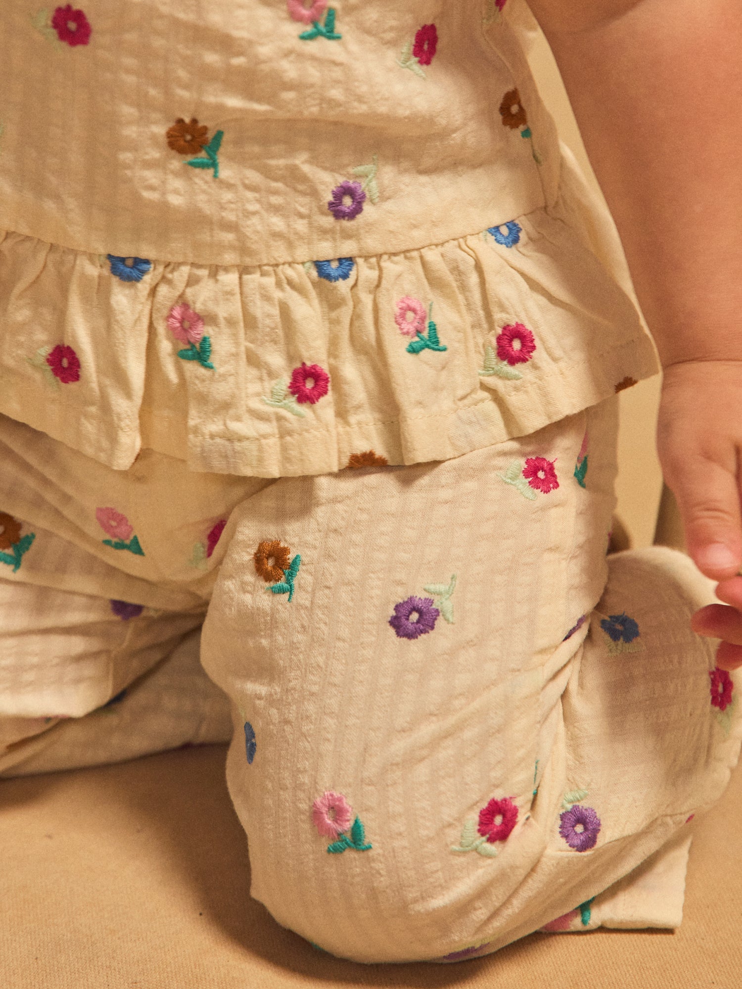 Pantalon écru à broderie fleuries Bébé Fille