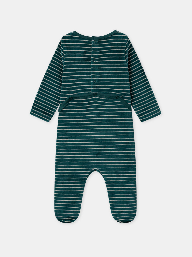 Pijama verde em veludo com riscas e bordados de cogumelo para bebé