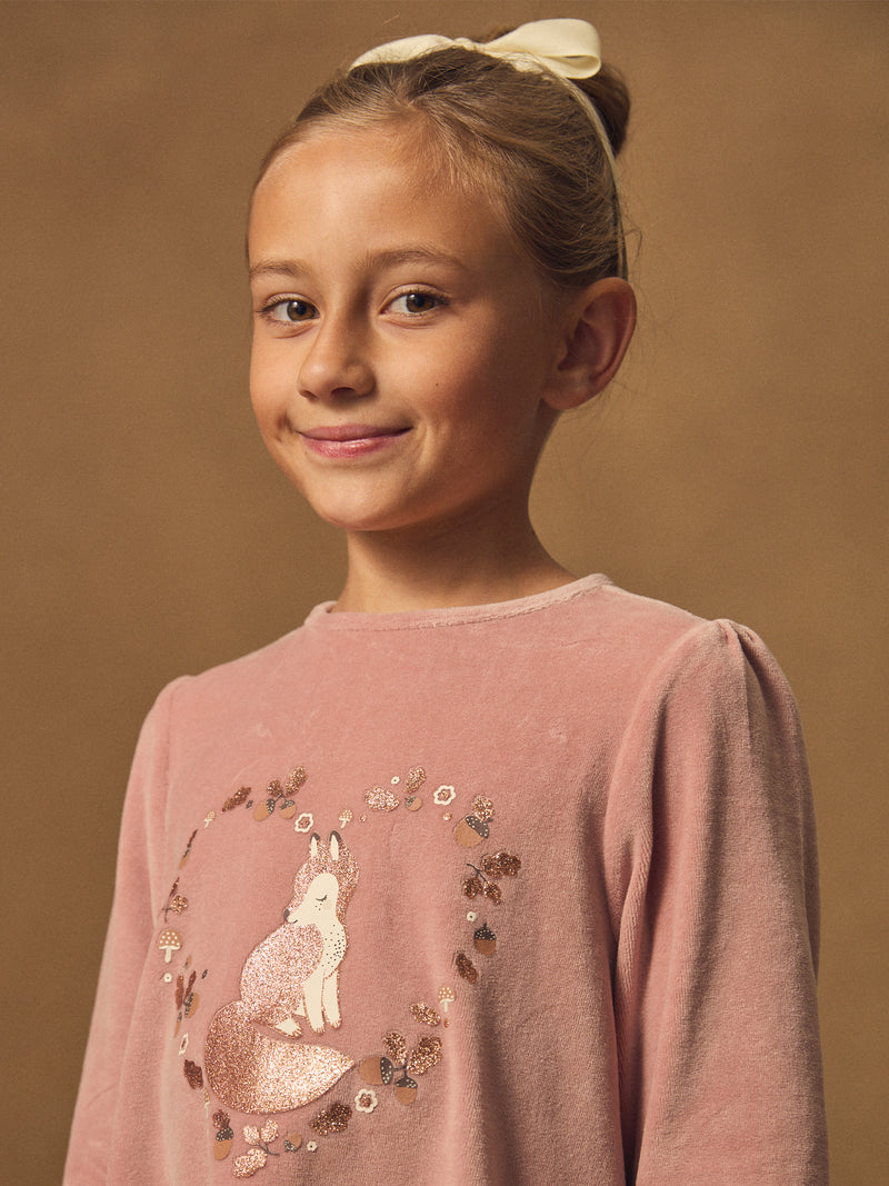 Camisola de noite rosa em veludo com estampa de raposas e borlas para meninas