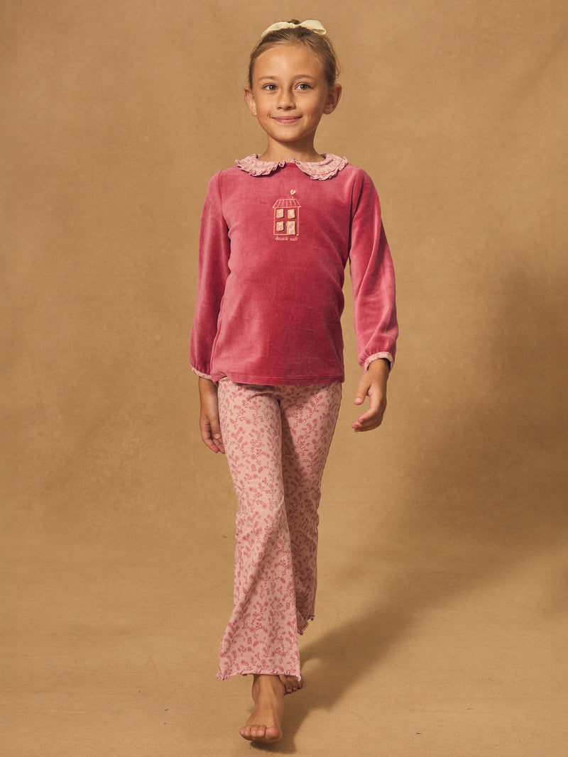 Pijama rosa escuro de veludo com estampado floral para meninas