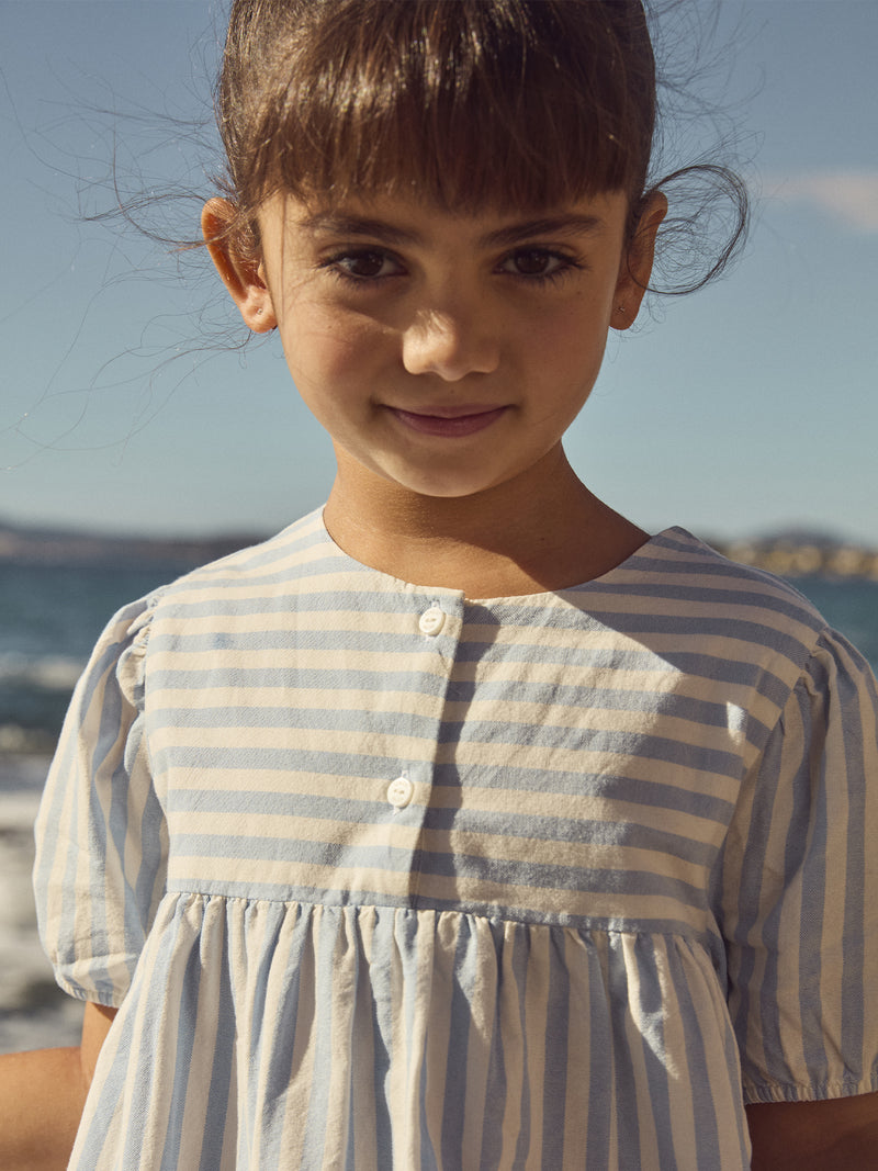 Vestido a rayas azuis para menina