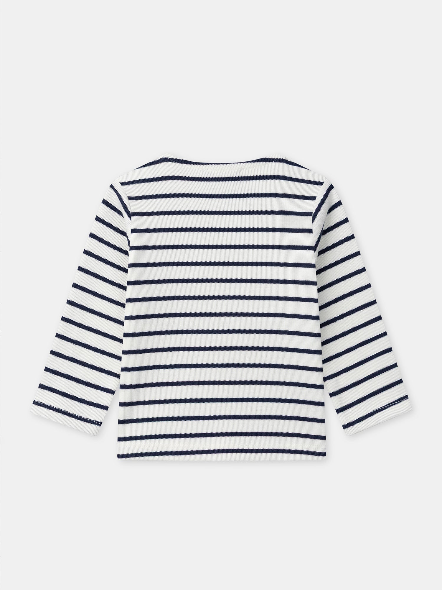tmp/68893507776/files/d9ae2dc9-90a0-49e4-a644-0028c1eecfca/26H1BF51TML_009_145c16b6a9-6214-4db1-b943-23e8756a5f8b.jpg