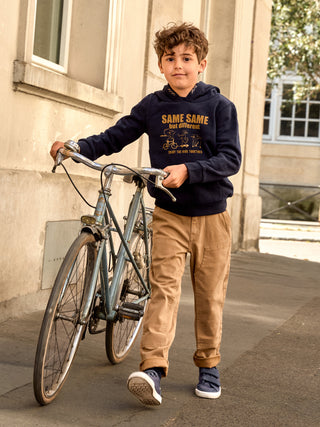 tmp/68893507776/files/4d83610d-baa3-4b1e-98ab-dbbc44125869/26H3PG51SWE_070_44abb76f5-1b67-4e42-b268-525207f57fdb.jpg