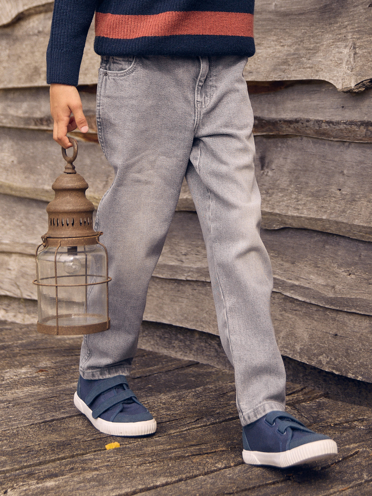 tmp/68893507776/files/b53af486-4f09-4de8-aeef-ef925b98b81e/26H3PG81JEA_K004_23064a165-c885-4a93-888a-c1083eb8985d.jpg