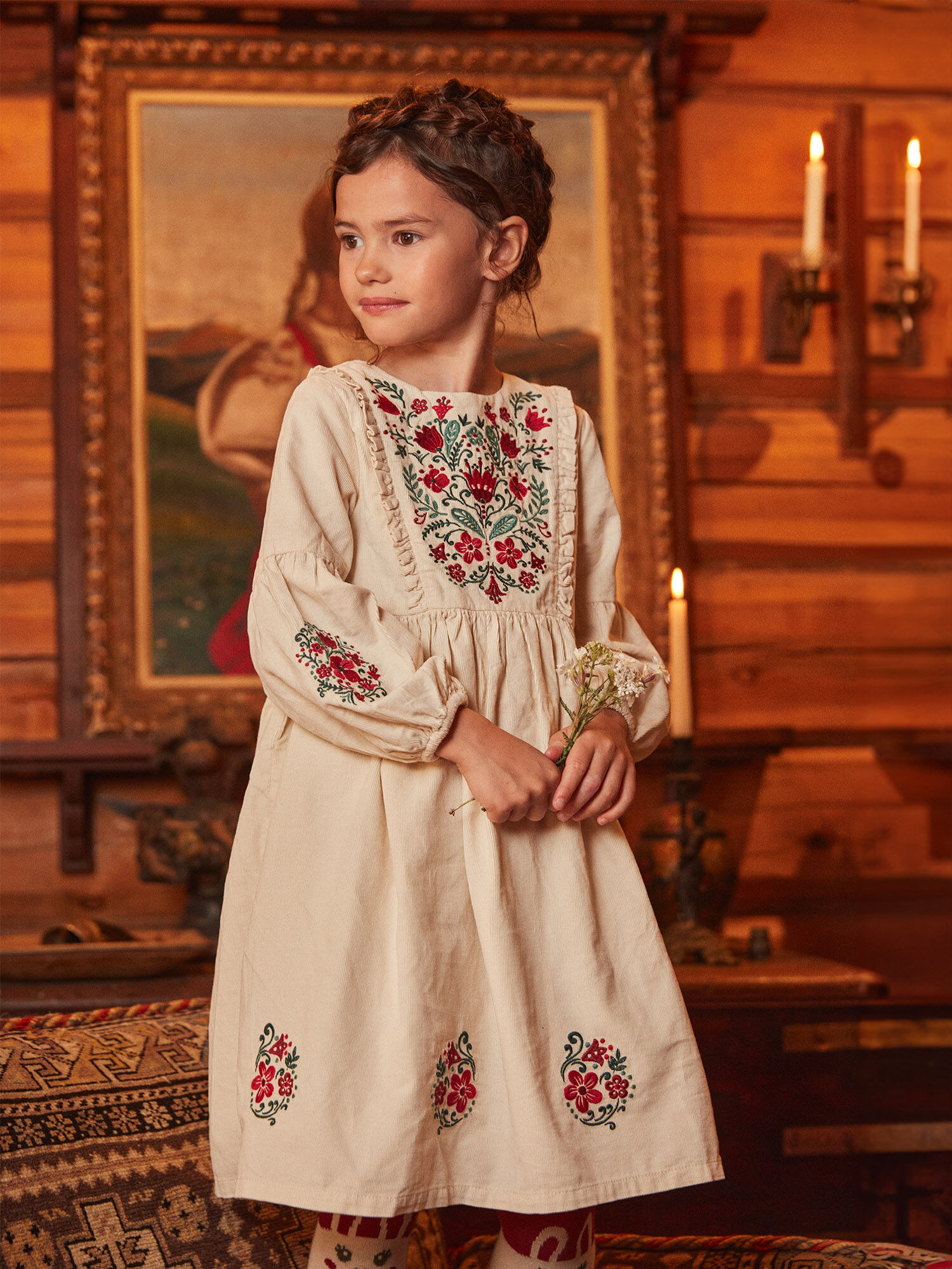 Vestido de veludo bordado clearance