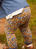 Camisa crú com leggings e fita para o cabelo azul marinho às flores 23E1BF81ENS001