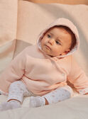 Casaco com capuz de recém-nascido rosa-drageia em tubique e jersey KORNELIA / 24E0CF11VESD310