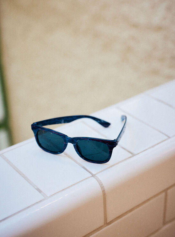 Óculos de sol azul-marinho com estampado de tubarão menino CYGLASSAGE / 22E4PGO1LUS622