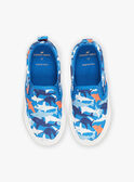 Slip-on azul com estampado de tubarões FEVANAGE / 23N10PG31D16715